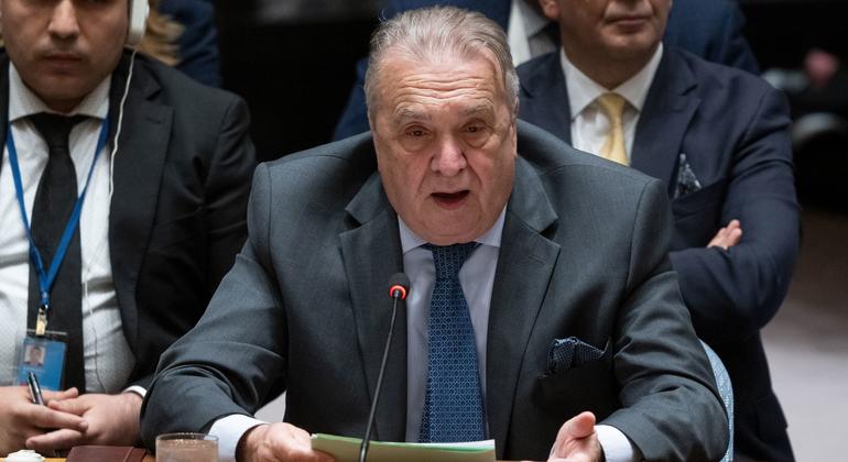 Ambassador Amar Bendjama of Algeria addresses the Security Council meeting on the situation in the Middle East, including the Palestinian question.